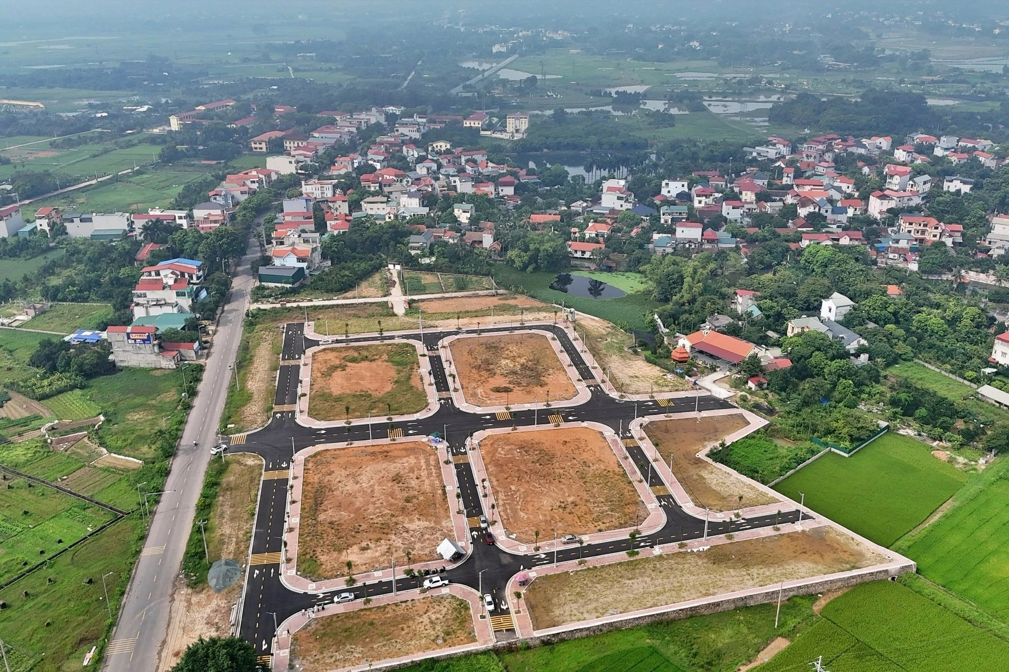 dat-vung-ven.jpg