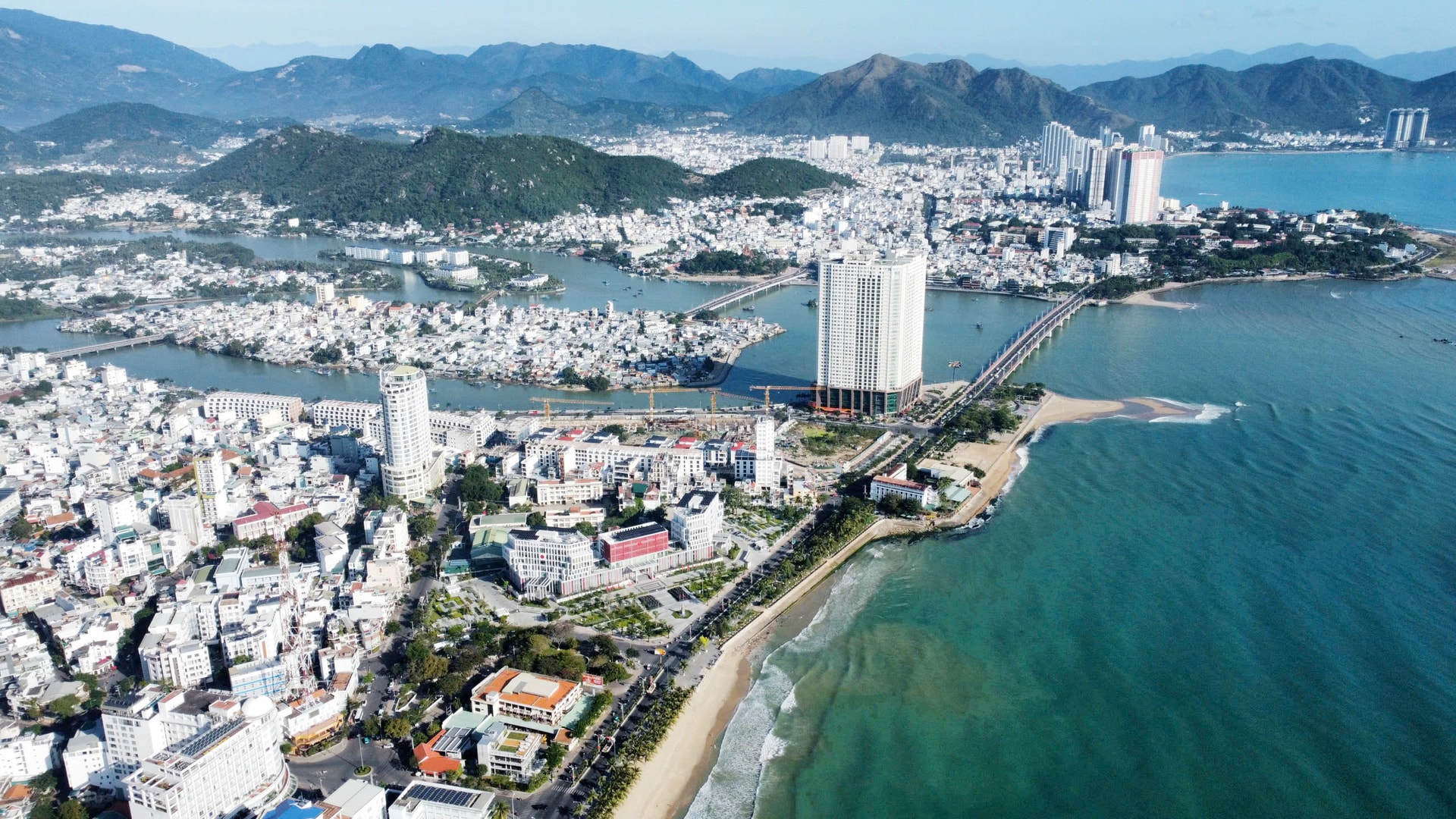 quy-hoach-con-dao-ven-song-cai-nha-trang.jpg