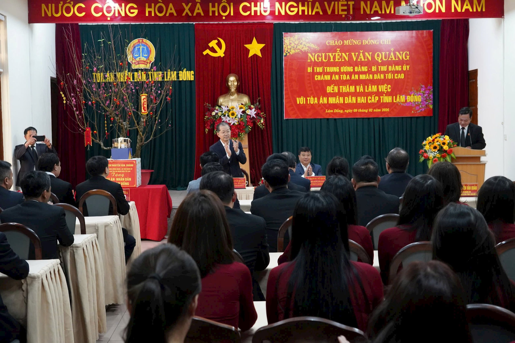 2-quang-canh-buoi-ld.jpg