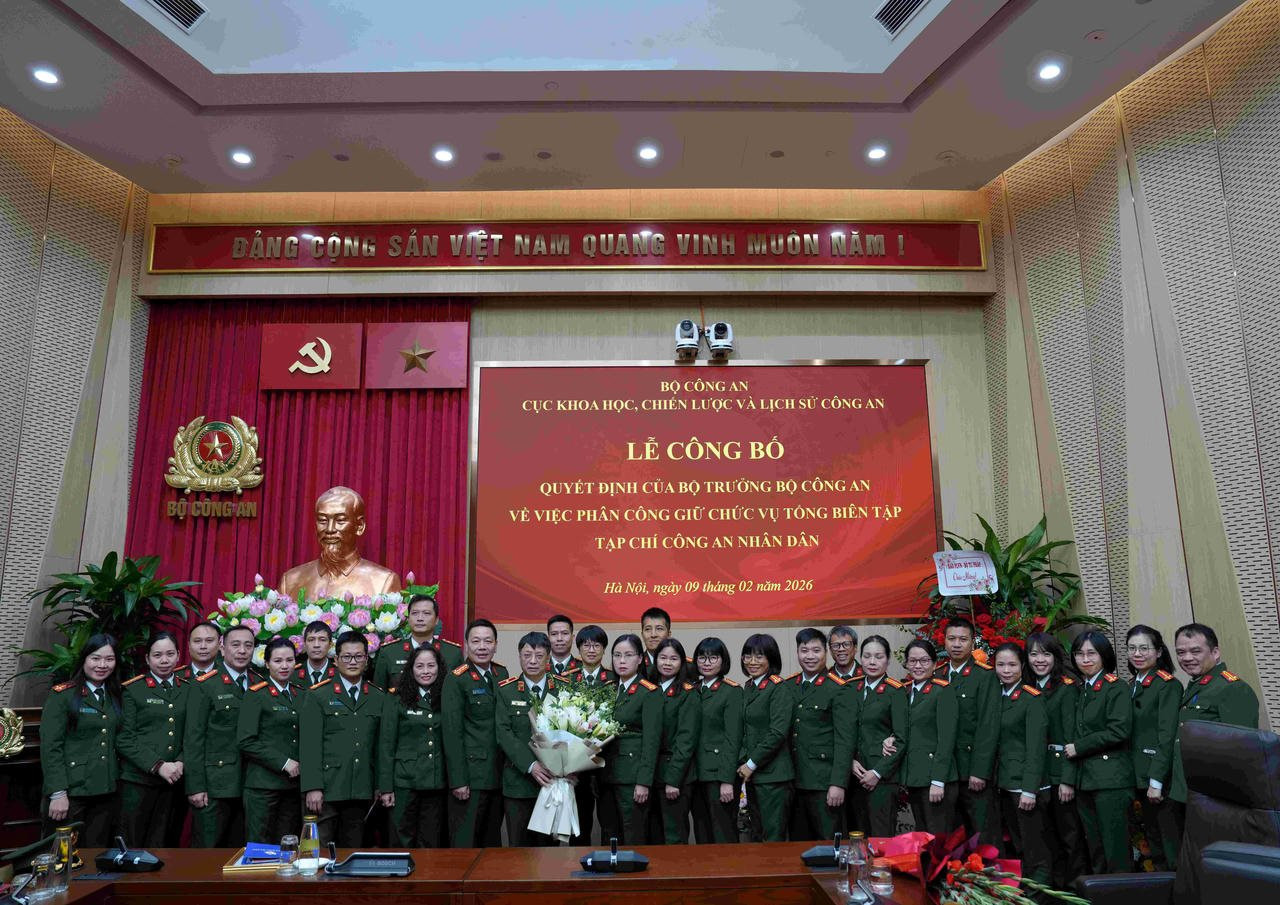 aa235071-e9e7-4067-b7c1-891af8981f62.jpg