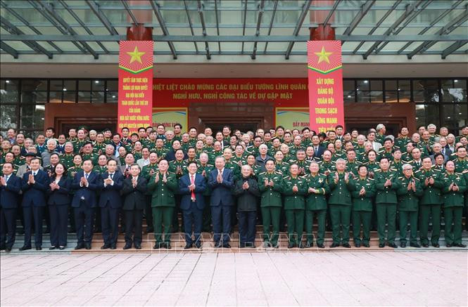 Tổng Bí thư Tô Lâm gặp mặt đại biểu tướng lĩnh quân đội nghỉ hưu, nghỉ công tác- Ảnh 6. Tổng Bí thư Tô Lâm gặp mặt đại biểu tướng lĩnh quân đội nghỉ hưu, nghỉ công tác- Ảnh 6.