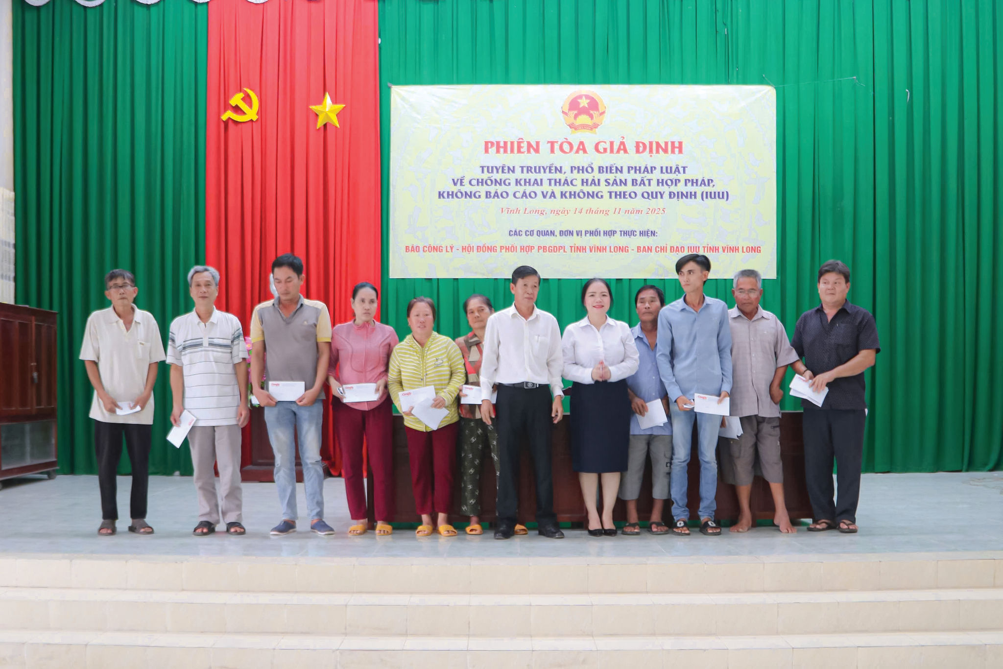 mot-lan-den-dao-ngoc-1-(1).jpg
