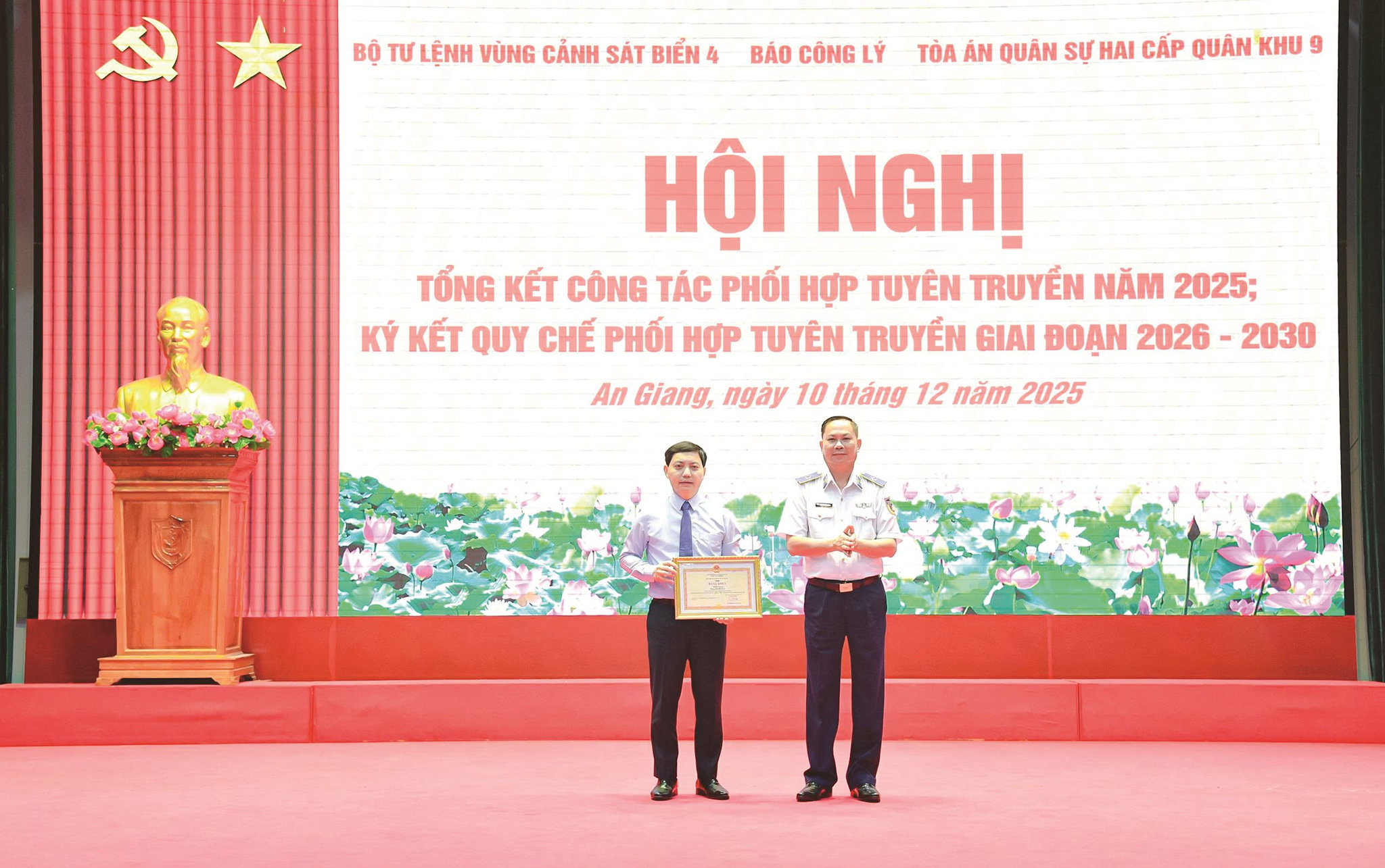 mot-lan-den-dao-ngoc-4-.jpg