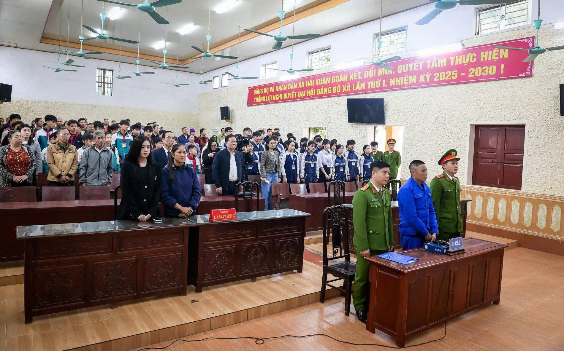 phien_toa_luu_dong1.jpg