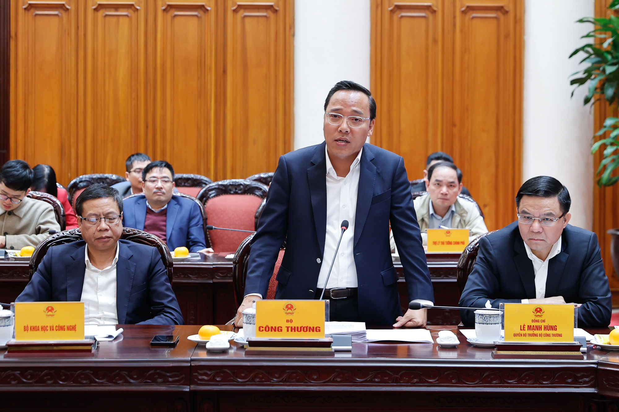 Thủ tướng: Quyết liệt hơn nữa triển khai các dự án điện hạt nhân- Ảnh 6. Thủ tướng: Quyết liệt hơn nữa triển khai các dự án điện hạt nhân- Ảnh 6.