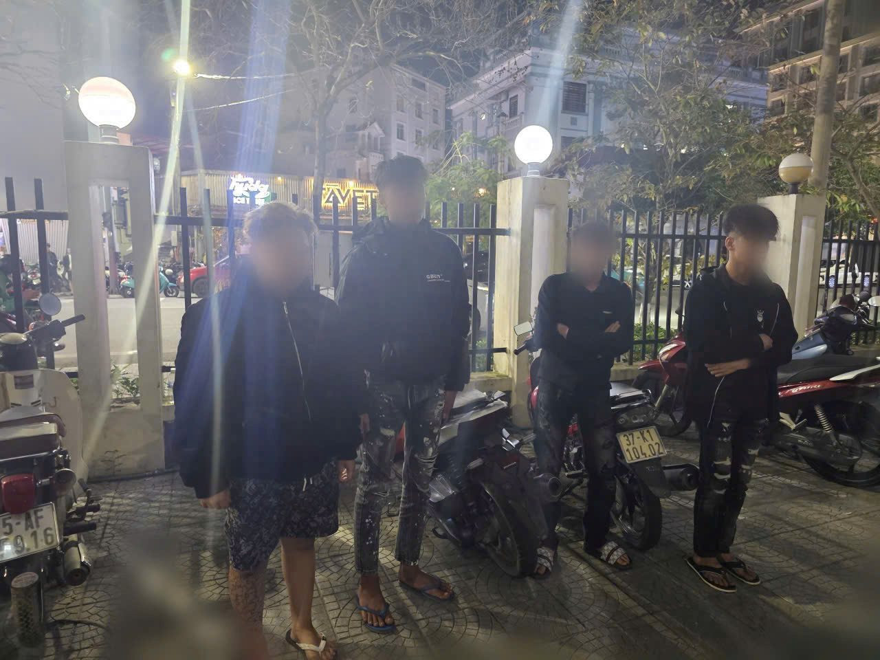 z7538224266490_3ea06ddd51a50960a32decd352b4668f.jpg