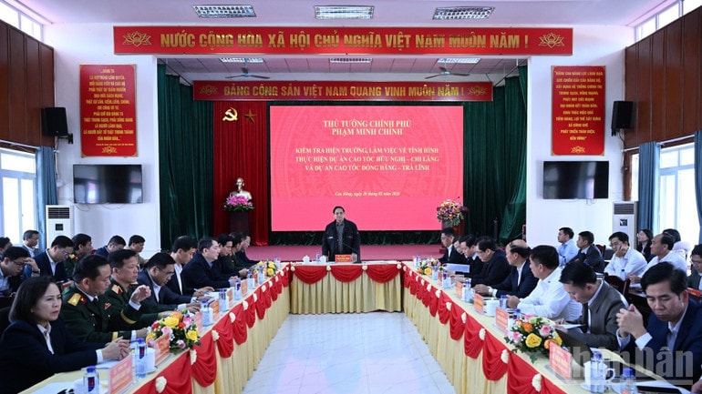 Quang cảnh cuộc họp. (Ảnh: Trần Hải) ndo_br_c1-7527.jpg