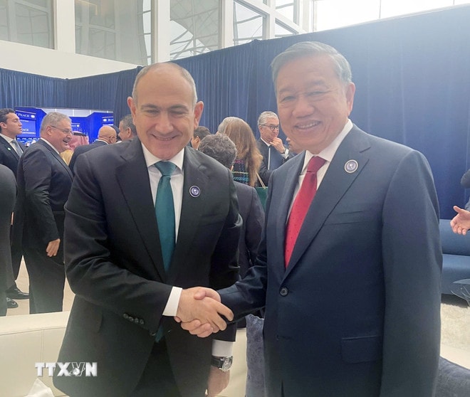 ttxvn-tong-bi-thu-to-lam-gap-lanh-dao-cac-nuoc-nhan-dip-du-khai-mac-hoi-dong-hoa-binh-ve-gaza-2.jpg