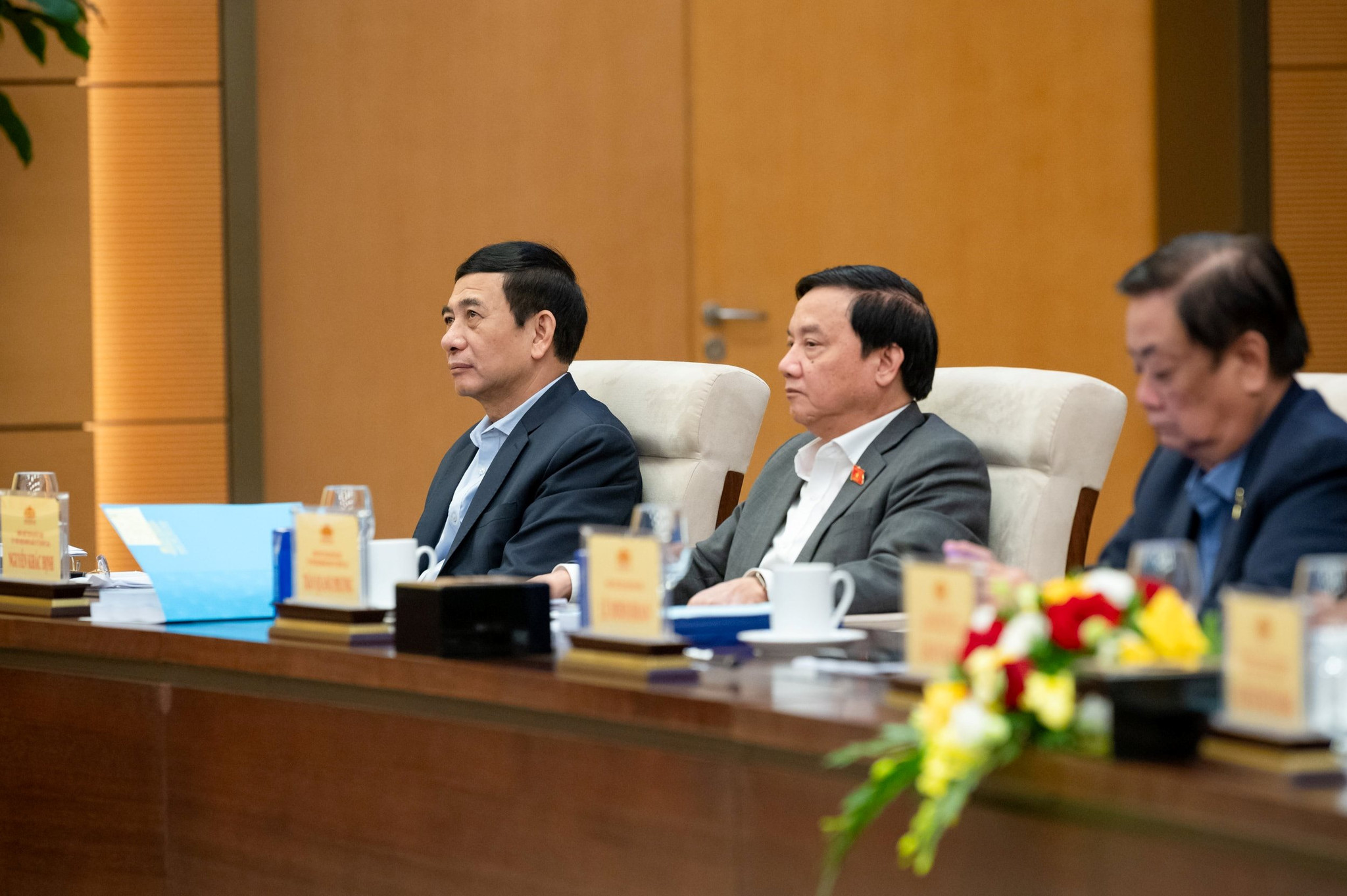 dai_bieu_du_hoi_nghi.jpg