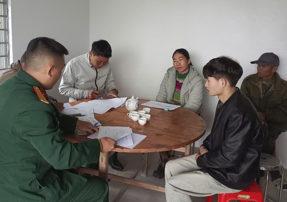 hoanh-mo.jpeg