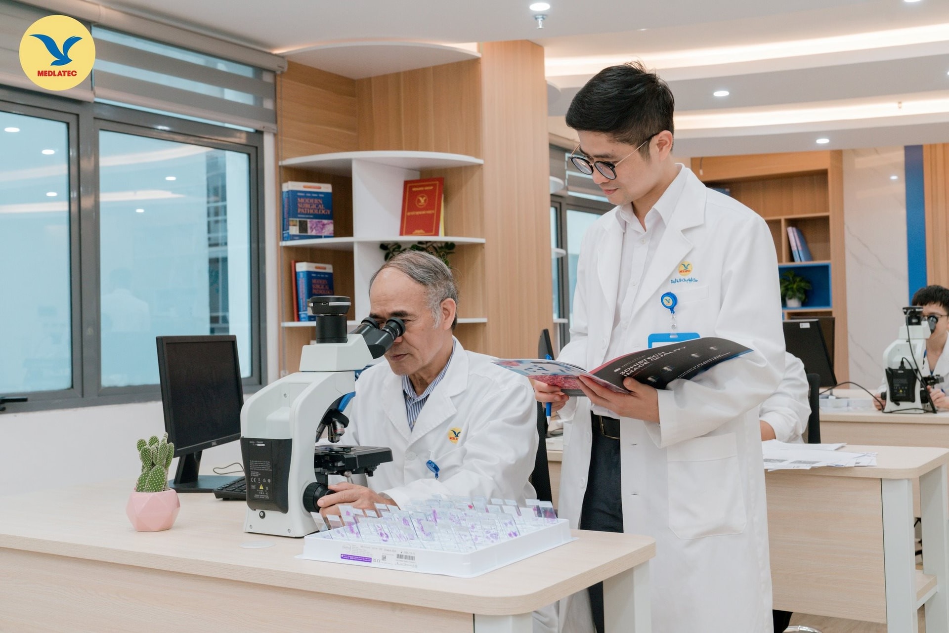 ThS.BSNT Trương Quốc Thanh - Người “âm thầm” đảm bảo độ chính xác trong chẩn đoán bệnh lý ung thư