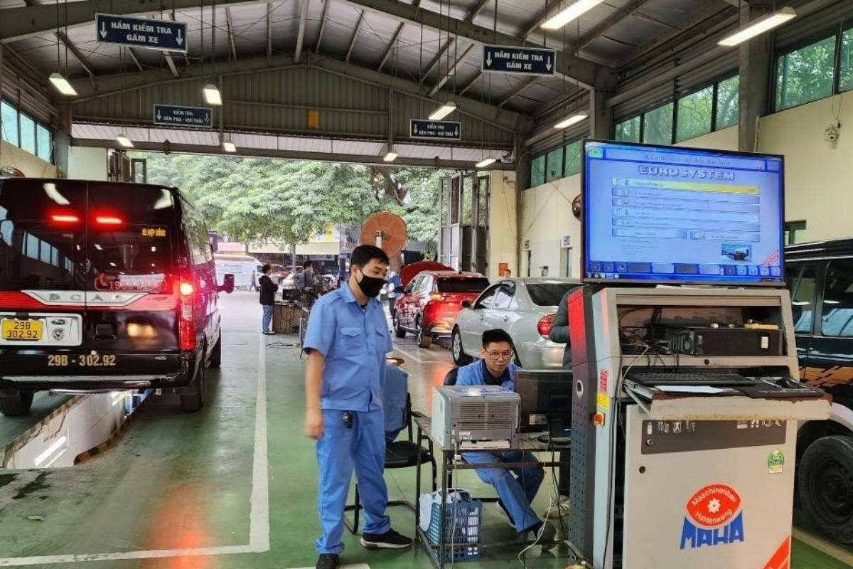 Ngày mai (1/3), chính thức siết kiểm định khí thải ô tô theo chuẩn mới