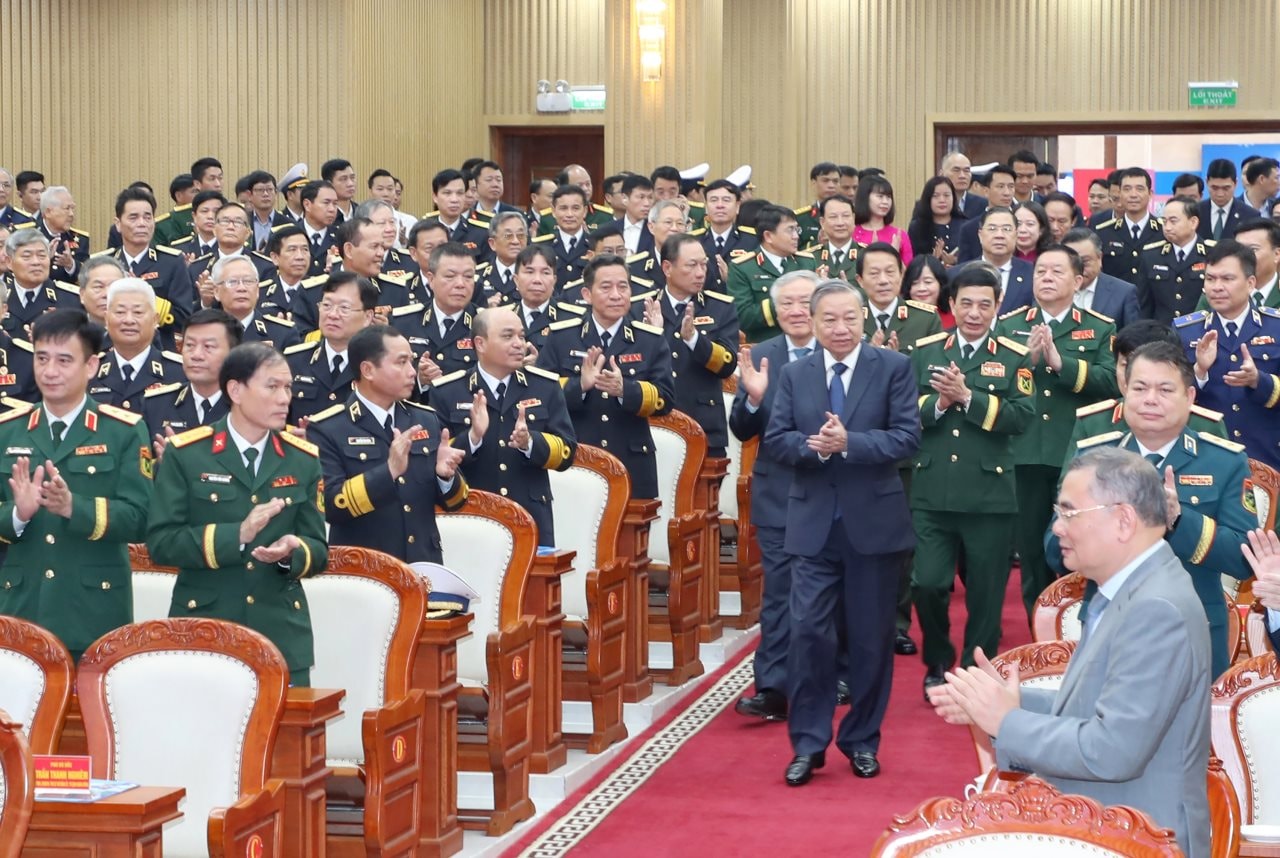 tong-bi-thu-1-(1).jpg