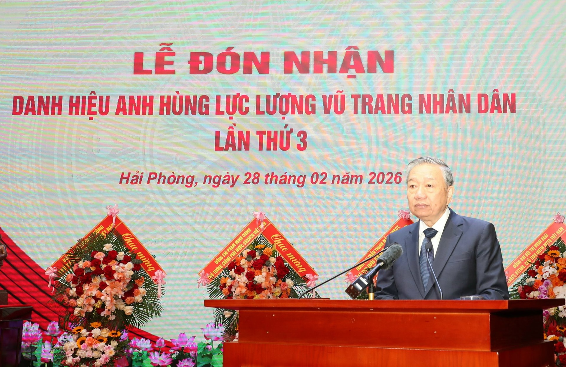 tong-bi-thu-8-.jpg