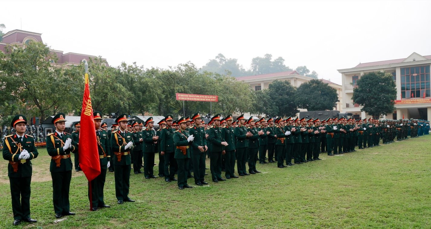 huan-luyen.jpg