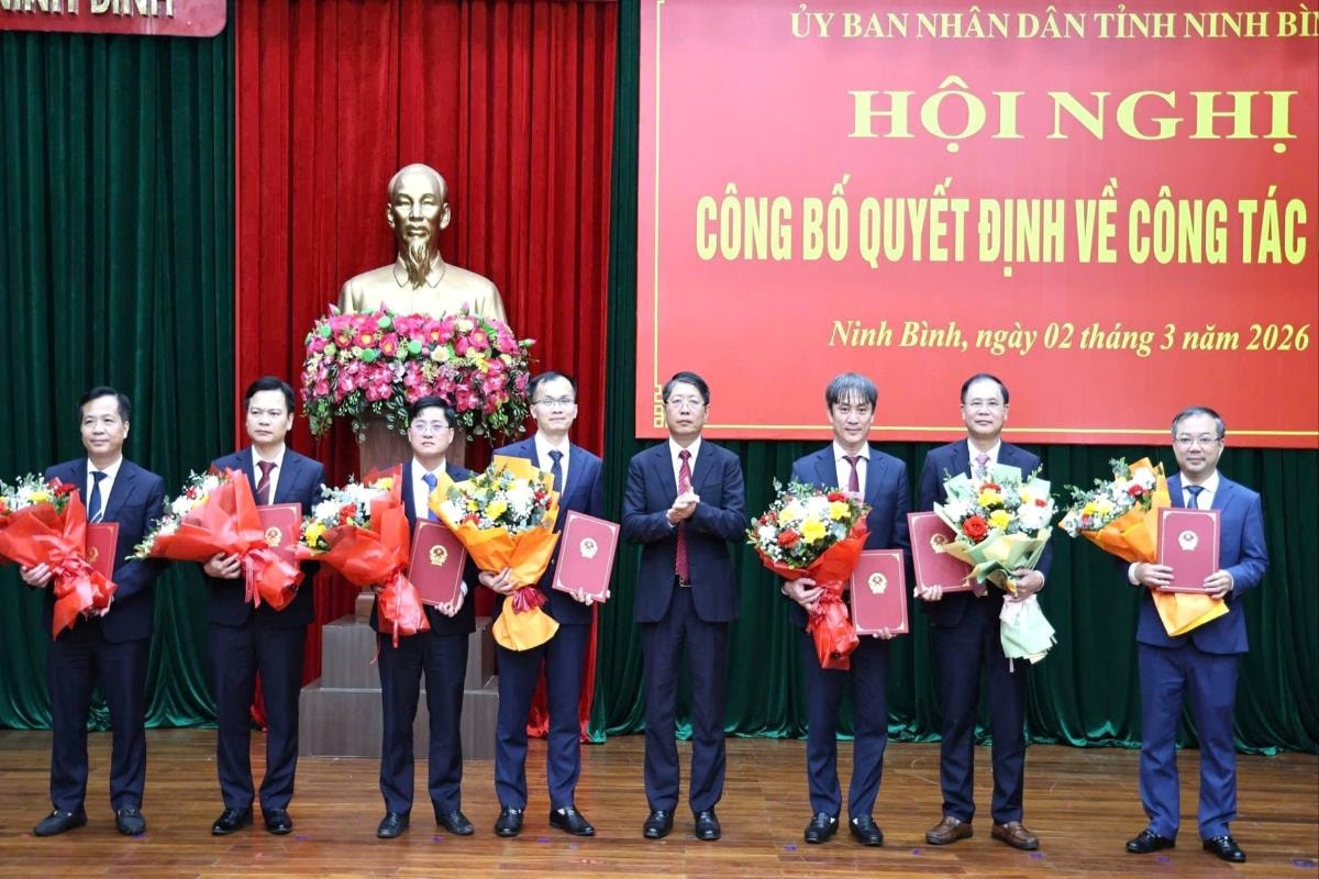 Ninh Bình công bố các quyết định về công tác cán bộ