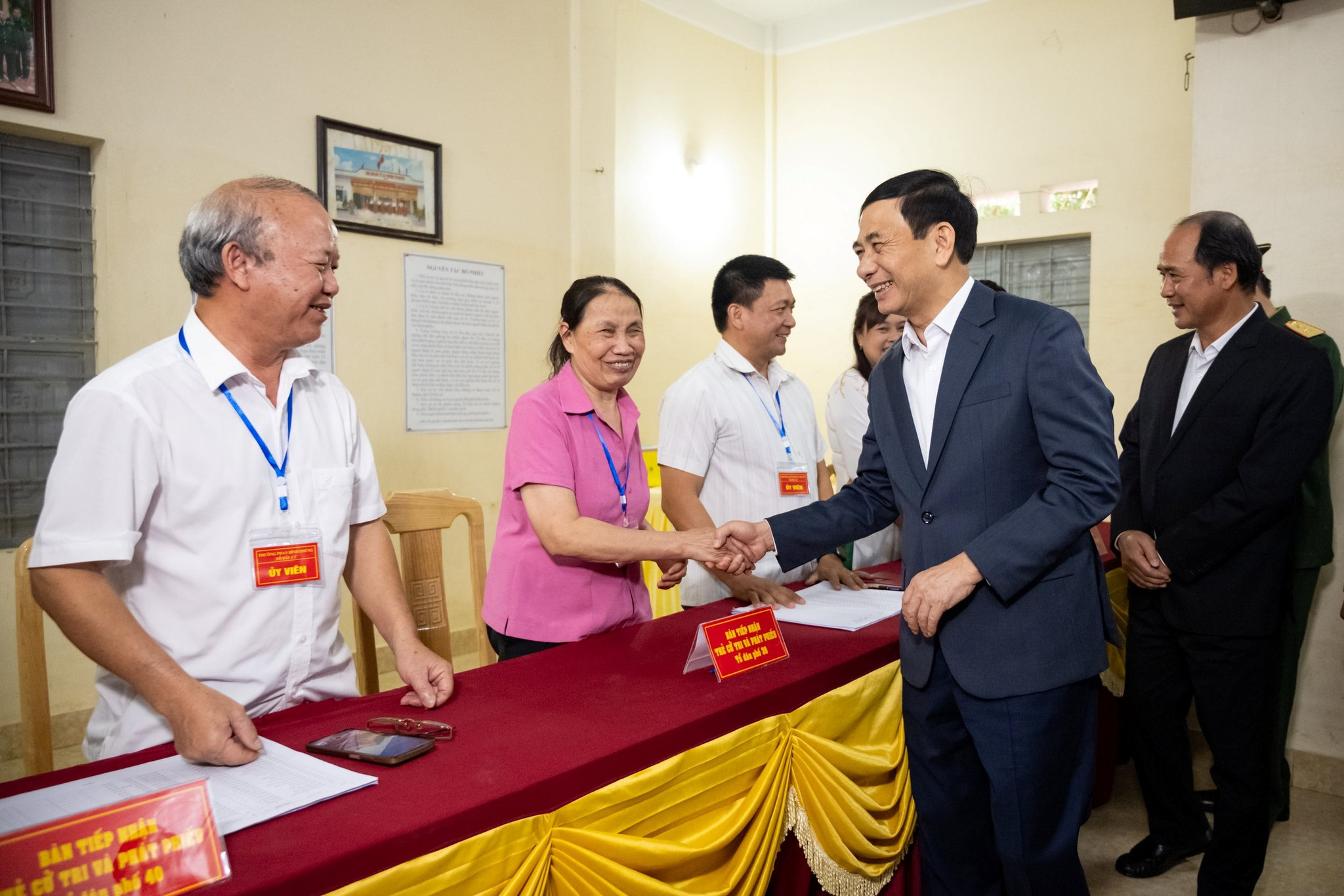 dai-tuong-phan-van-giang-tai-thai-nguyen-5-.jpg