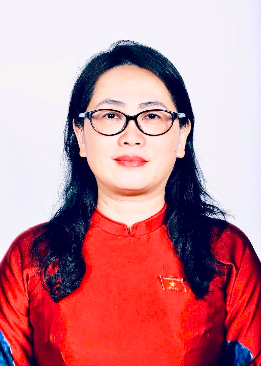 Đồng chí Phan Thị Nguyệt Thu