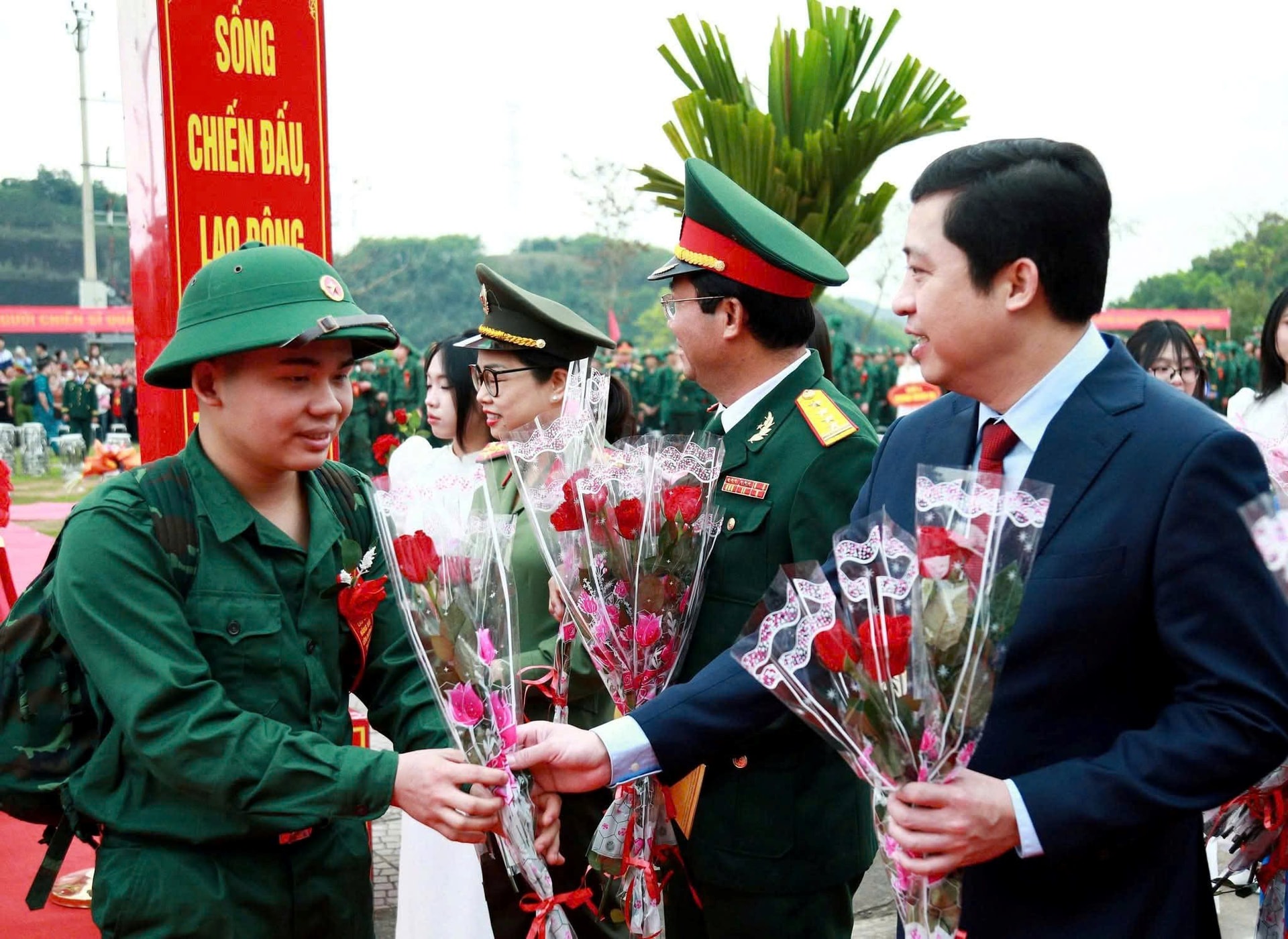 bi-thu-huy.jpg