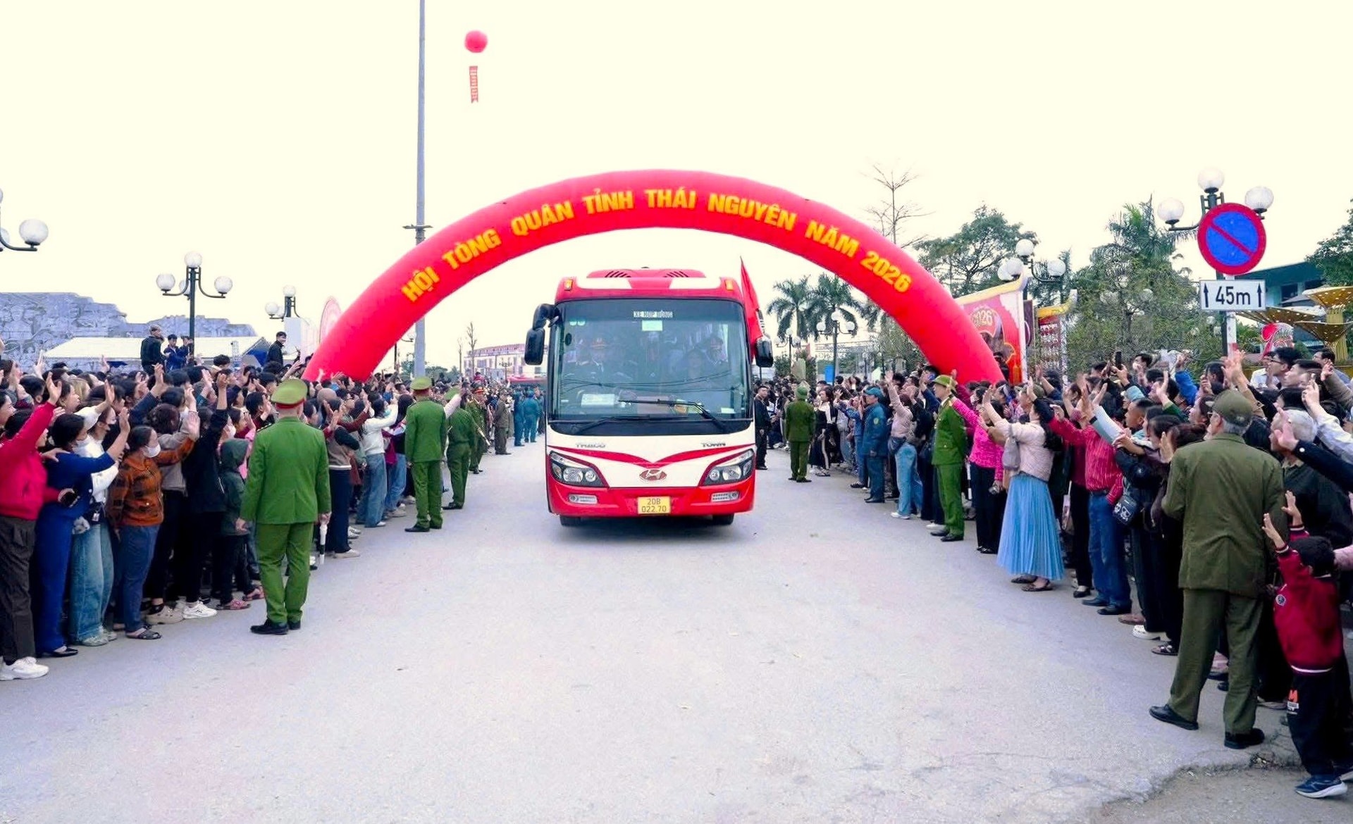 e8a1ff252ac6a498fdd7.jpg