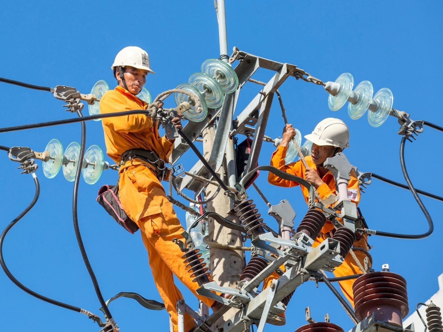 EVNCPC đảm bảo điện phục vụ bầu cử Quốc hội và HĐND các cấp