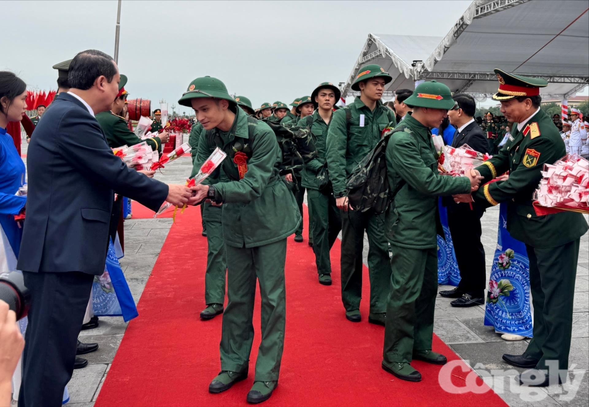 ron_rang_ngay_hoi_tong_quan17-1-.jpeg