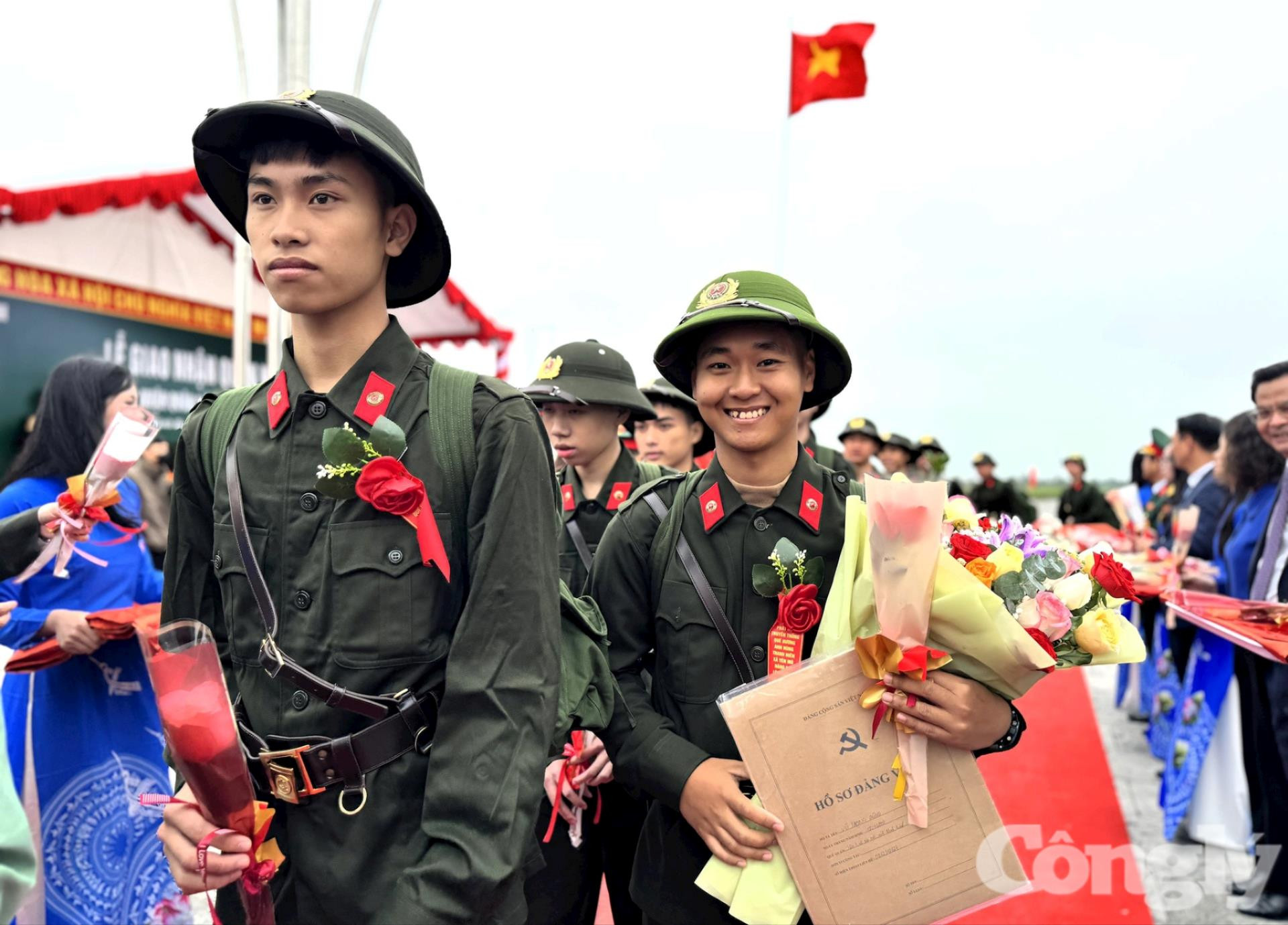 ron_rang_ngay_hoi_tong_quan4(1).jpeg