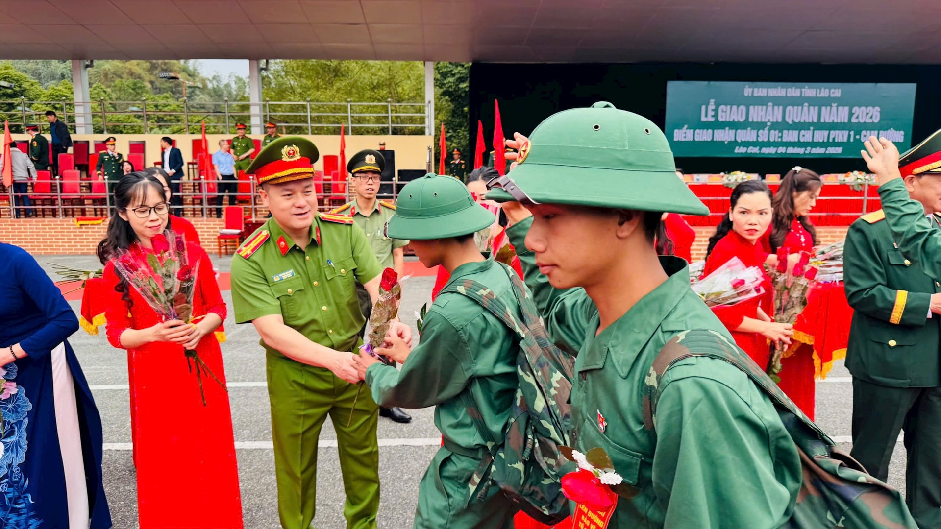 tang-hoa.jpg