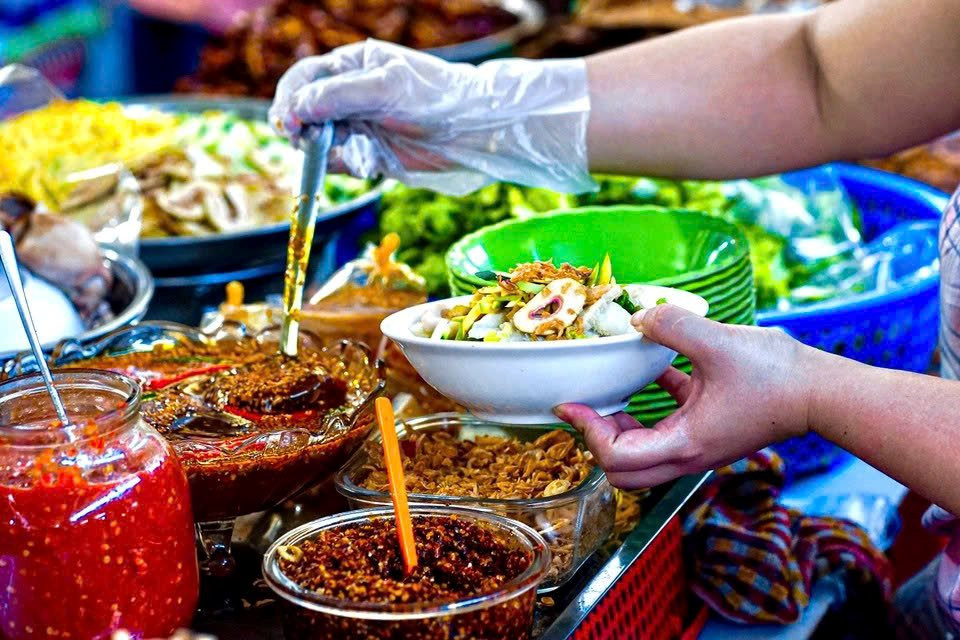 5-3-thuc-an-duong-pho9.jpg
