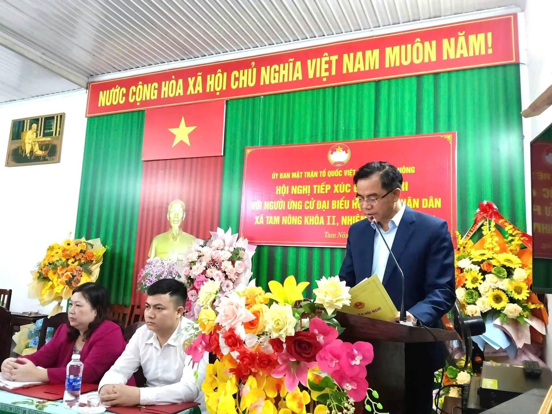 a-ly-trinh-bay.jpg