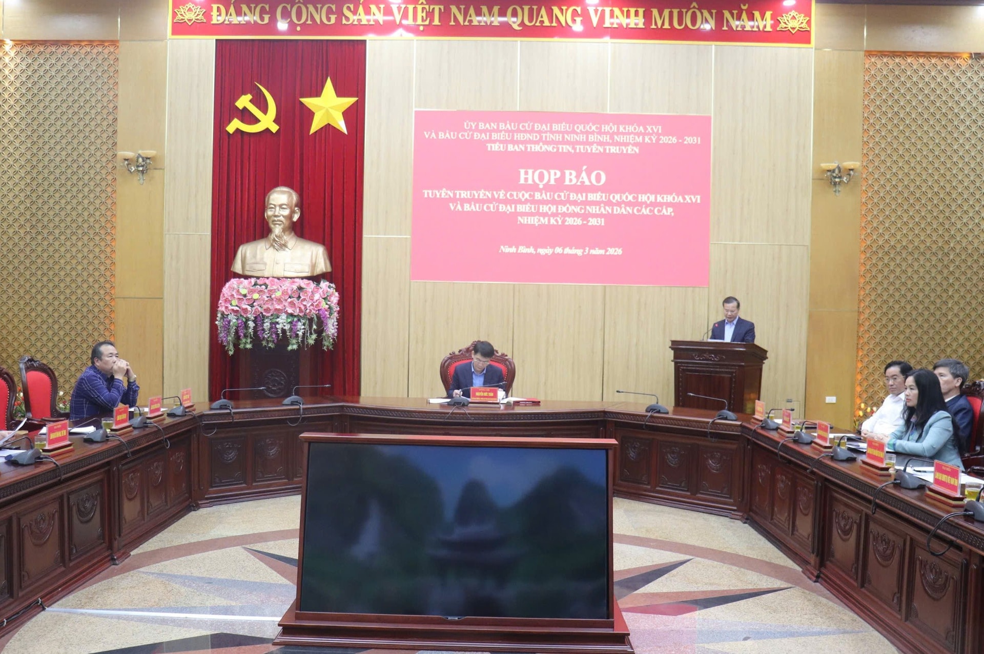 ninh_binh2.jpg