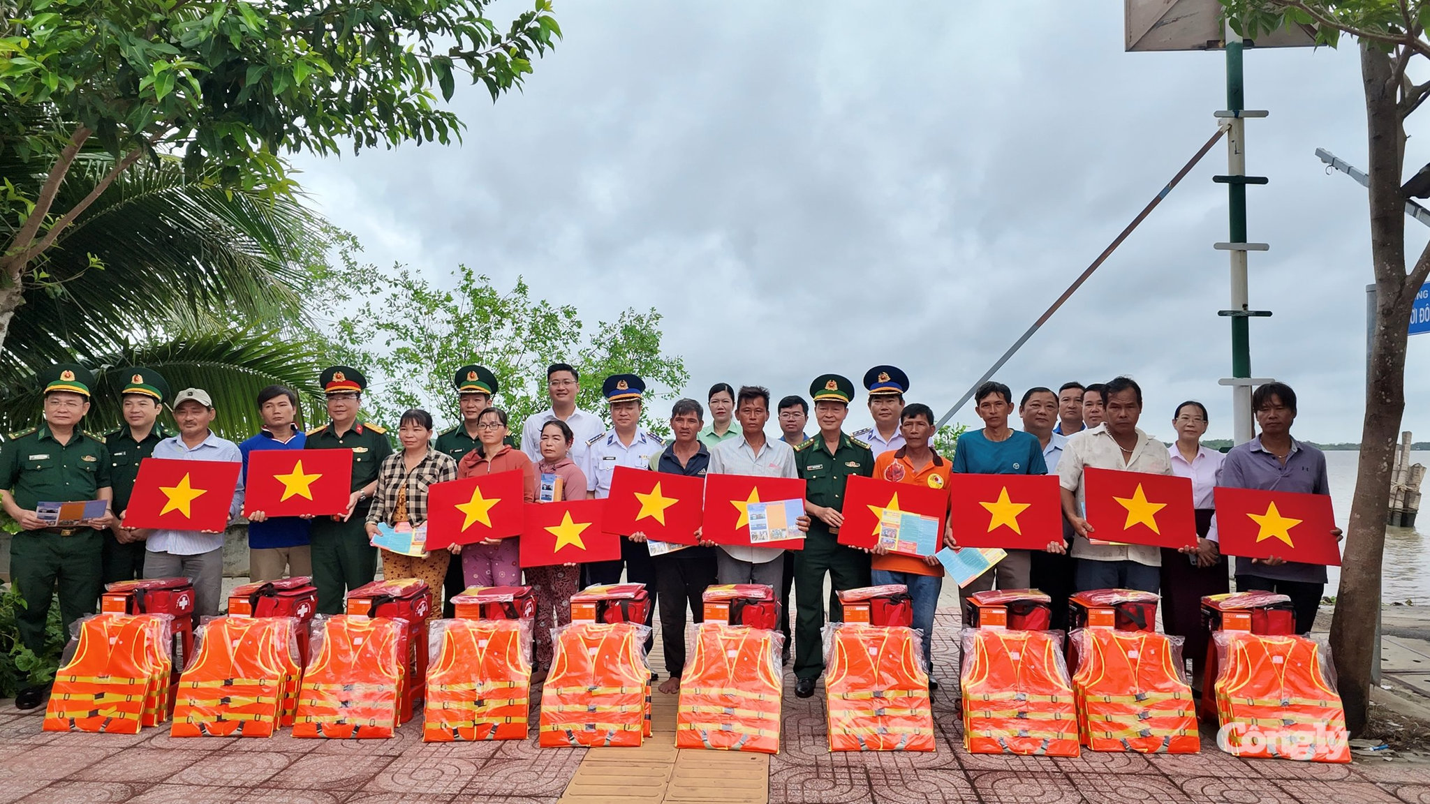 Anh 1