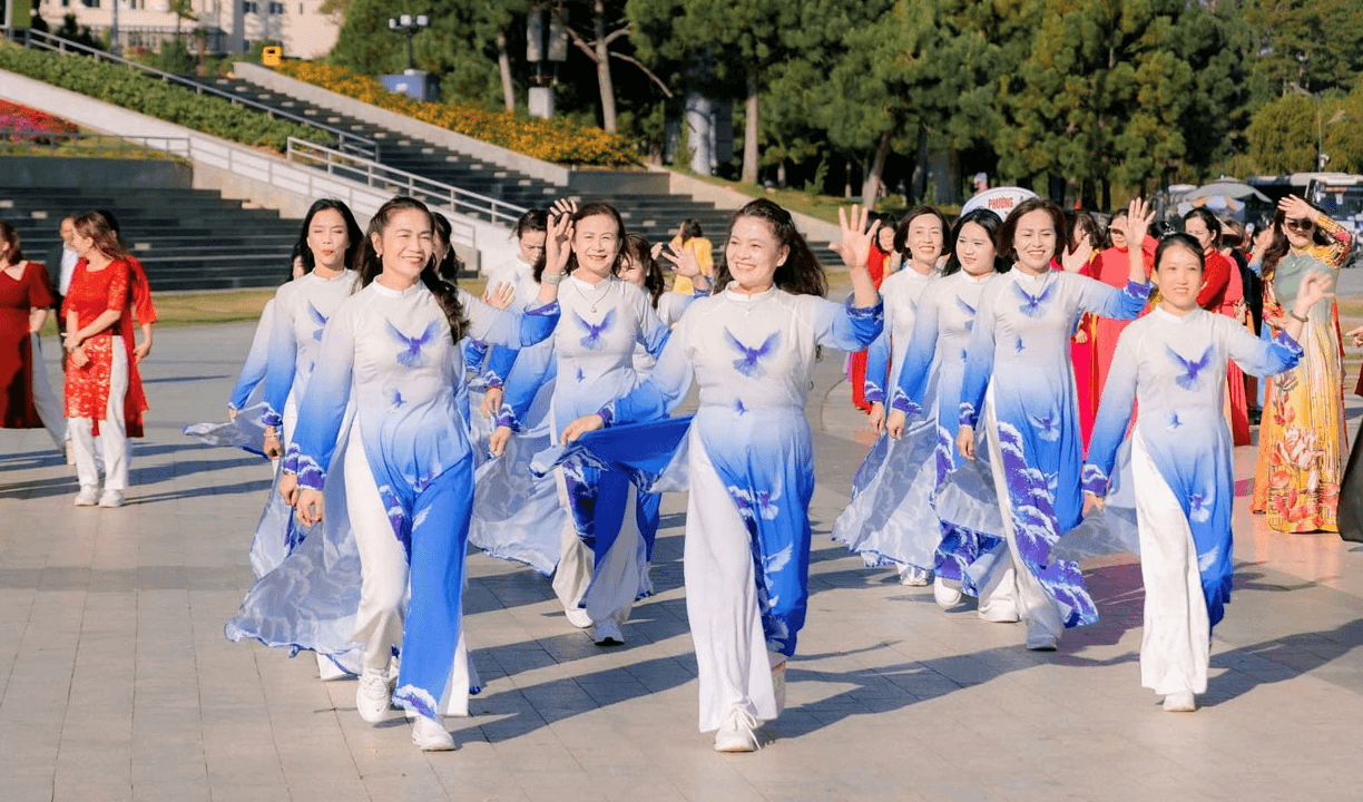 ao dai lam dong