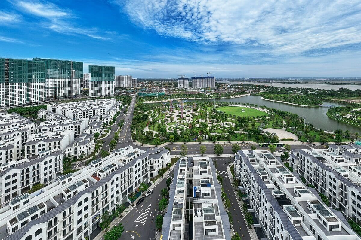 81-1721101657-tien-trinh-phuc-hoi-cua-thi-truong-bat-dong-san-co-su-phan-hoa-manh.jpg
