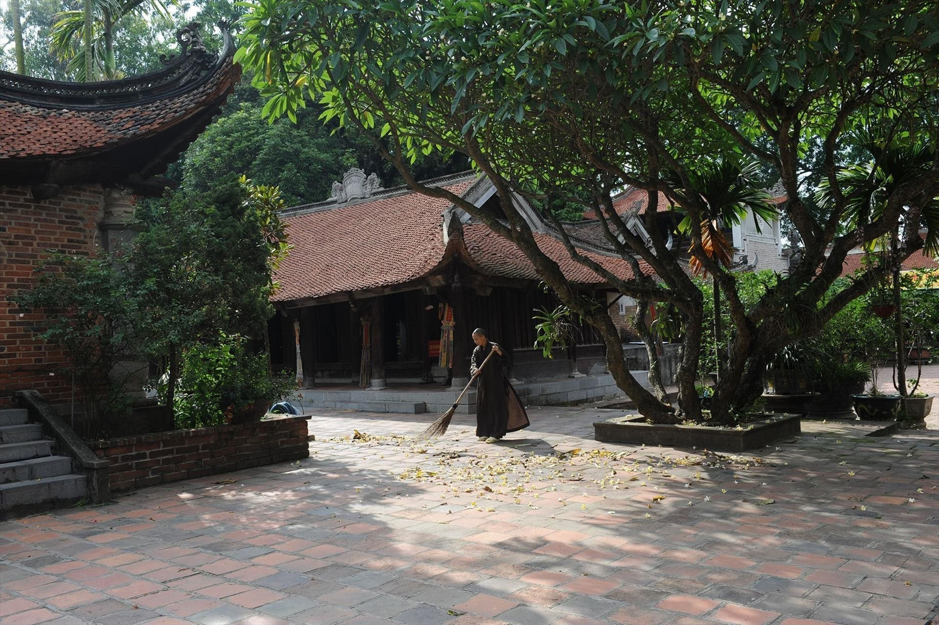 chua-vinh-nghiem.jpg