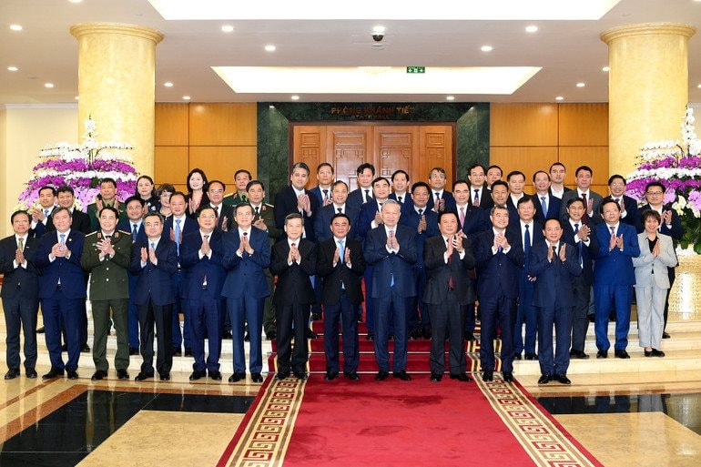 chup-anh-ky-niem.jpg