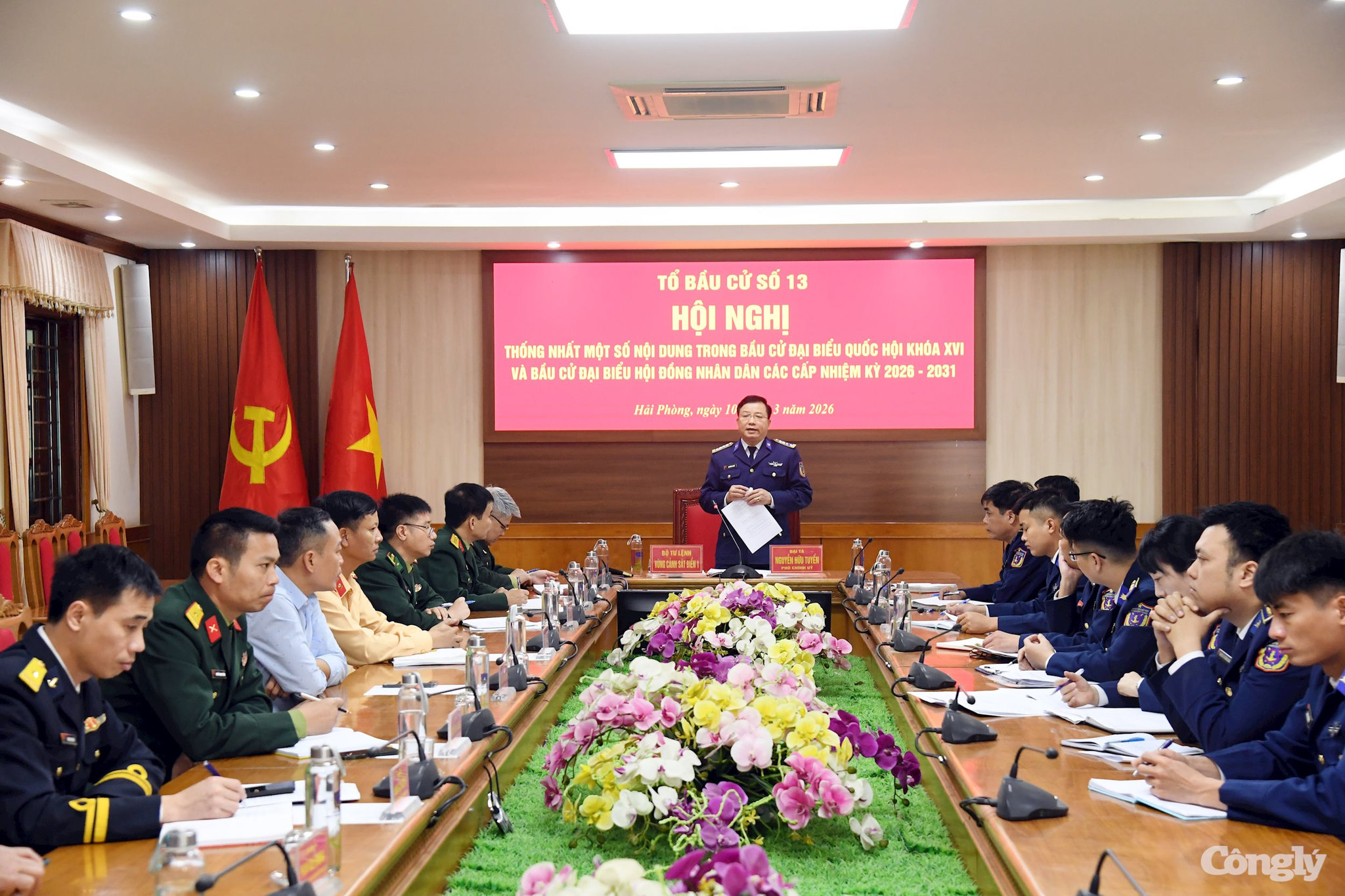 W_to-bau-cu-so-13-hop-thong-nhat-noi-dung-trong-ngay-bau-cu-1-.jpg
