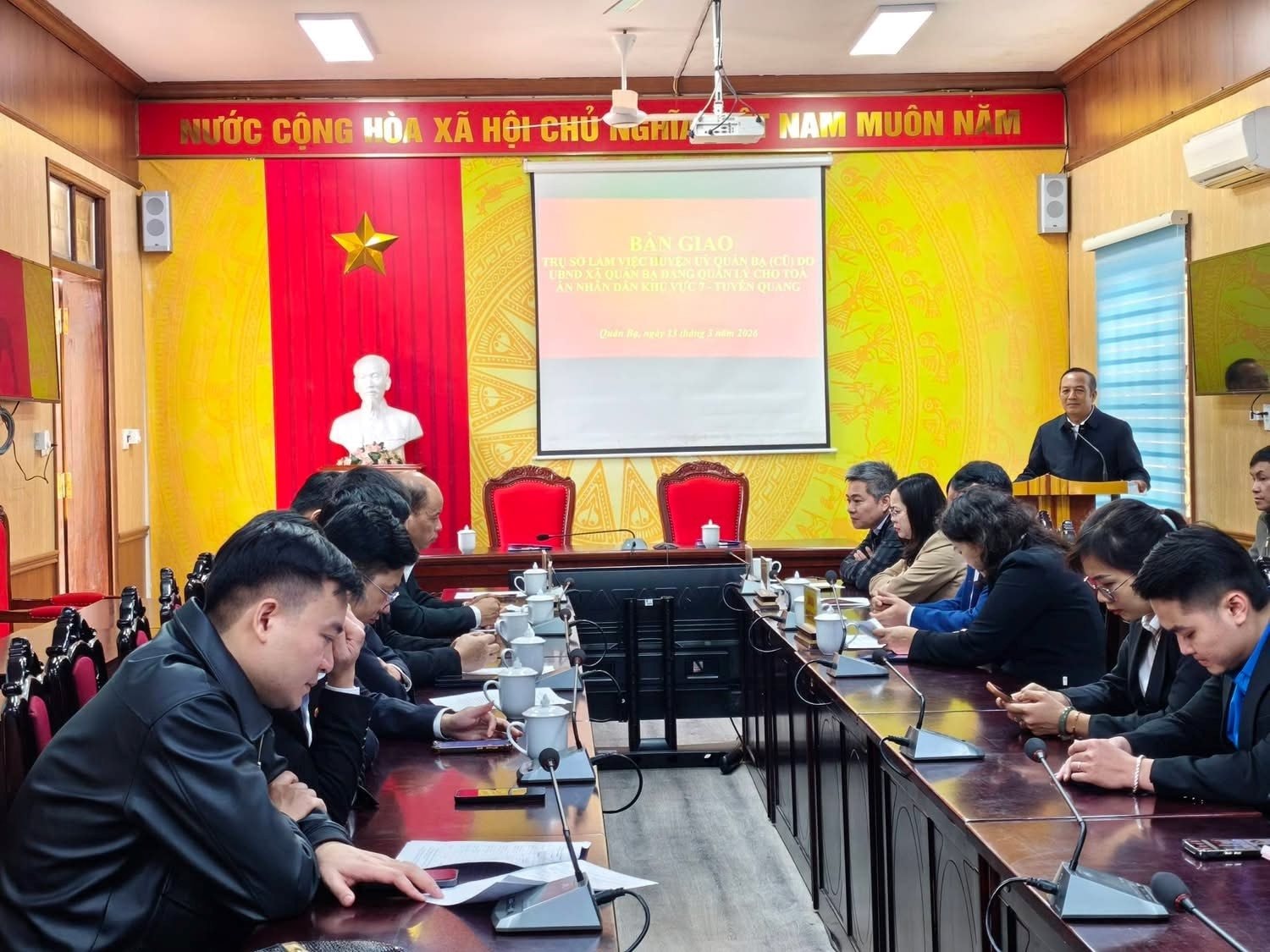 ban-giao-nha(1).jpg