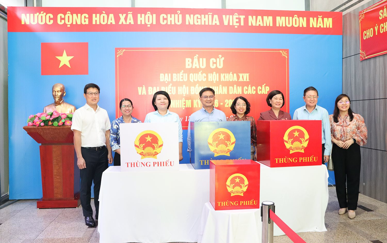 13.3.2026_pho-chu-tich-ubnd-tp-nguyen-manh-cuong-kiem-tra-cong-tac-bau-cu-11.jpg