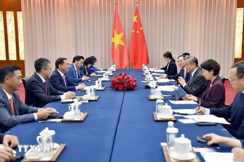 Một cuộc họp giữa Bộ Ngoại giao Việt Nam và Trung Quốc năm 2025. (Ảnh: TTXVN phát)