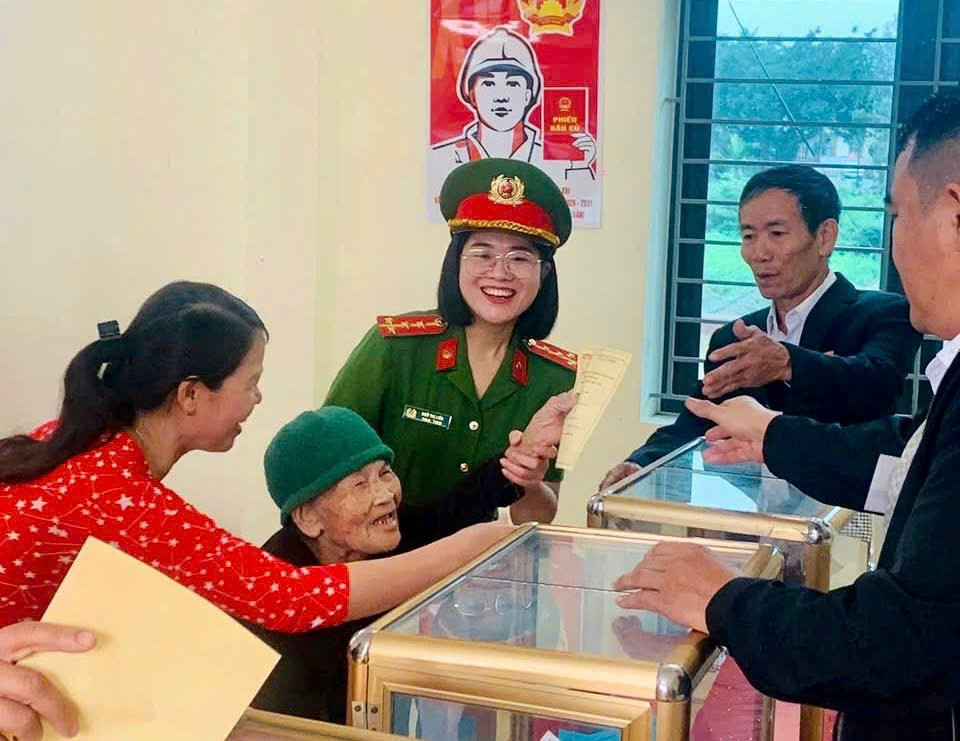 2-hinh-anh.jpg