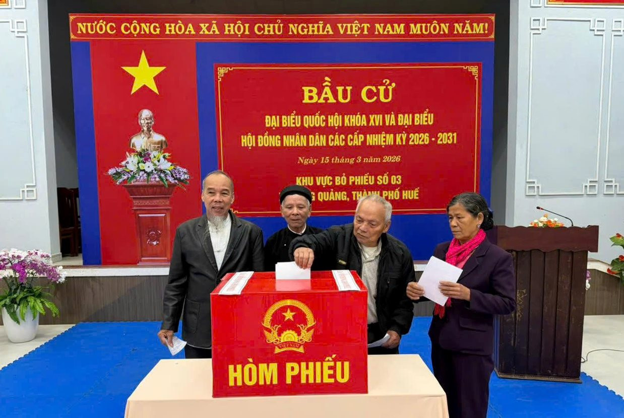 gen-h-bau-cu-hue.jpg