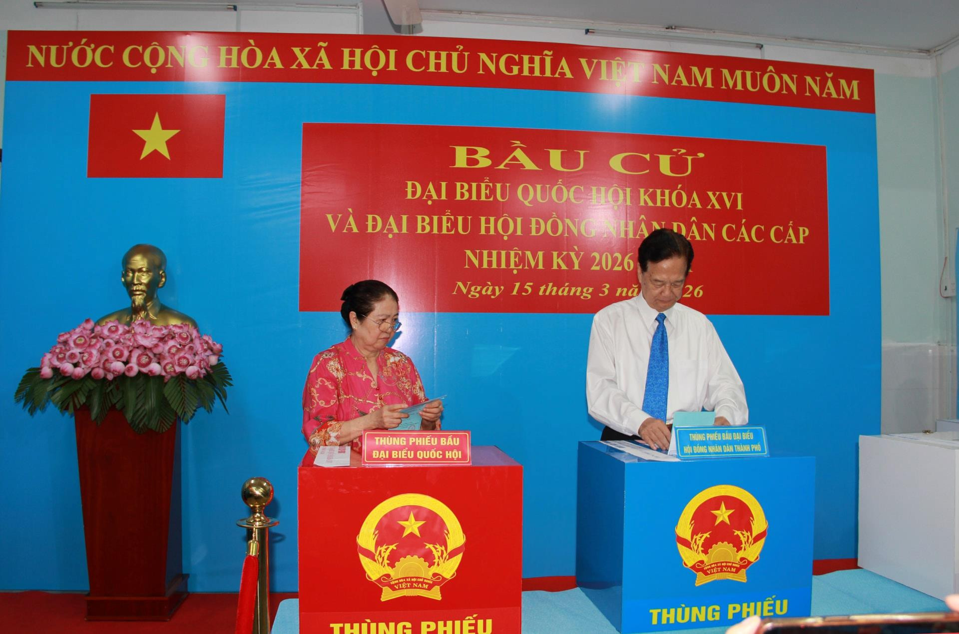 nguyen-thu-tuong-bo-phieu-1-.jpg