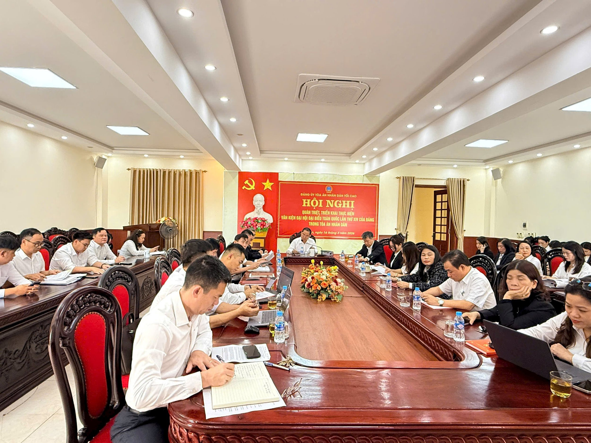 gen-h-toa-an-hoi-nghi-na-11-.jpg