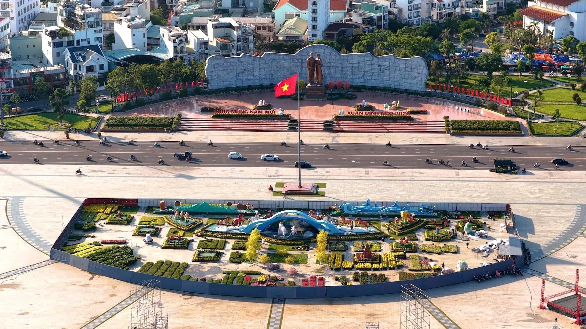 Đại nhạc hội “Đại ngàn chạm biển xanh” bùng nổ đêm khai mạc Năm Du lịch quốc gia 2026