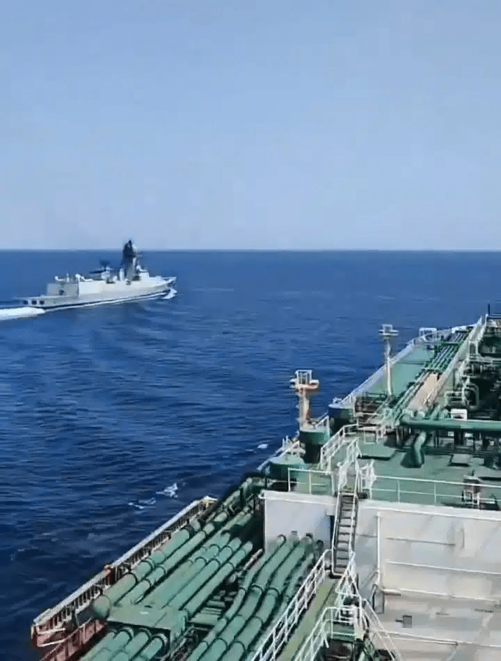 tau_chien_an_do_ho_tong_tanker.png