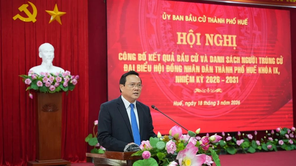 hie02809-1117.jpg