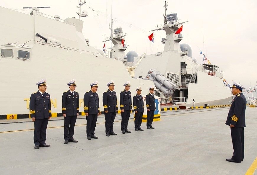 Hải quân Việt Nam - Trung Quốc tổng duyệt lễ khởi hành tuần tra liên hợp lần thứ 40