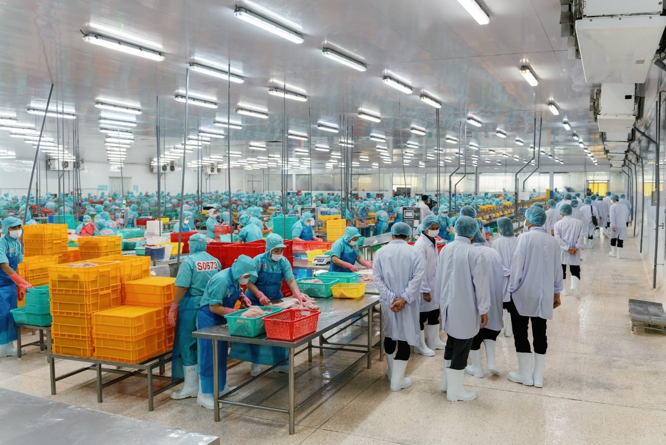 hinh3_bi-thu-tinh-uy-thanh-hoa-tham-khu-vuc-san-xuat-cua-tap-doan-sao-mai-trong-khuon-.jpg