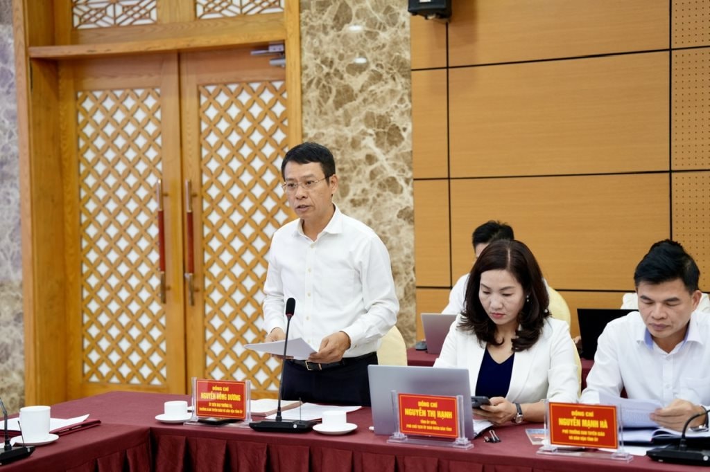 2-nguyen-hong-duong-.jpeg